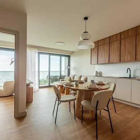 Luksusowy Sun Seasons 24 W Rewalu Z Widokiem, Basenem, Silownia I Sauna By Renters Appartamento