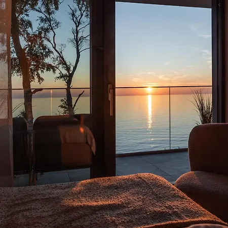 Luksusowy Sun Seasons 24 W Rewalu Z Widokiem, Basenem, Silownia I Sauna By Renters * Rewal