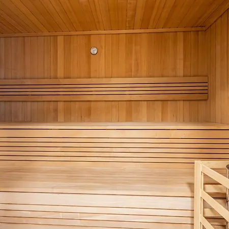 Lejlighed Luksusowy Sun Seasons 24 W Rewalu Z Widokiem, Basenem, Silownia I Sauna By Renters Rewal