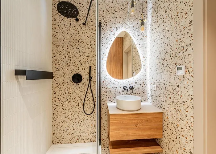 Luksusowy Sun Seasons 24 W Rewalu Z Widokiem, Basenem, Silownia I Sauna By Renters