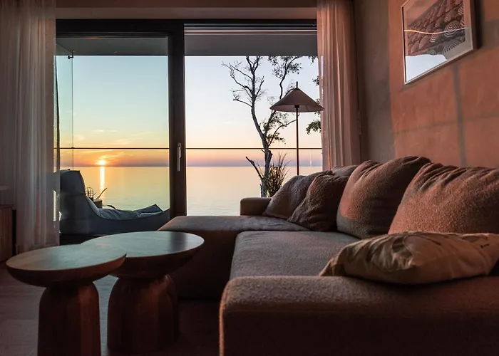 Luksusowy Sun Seasons 24 W Rewalu Z Widokiem, Basenem, Silownia I Sauna By Renters * Rewal